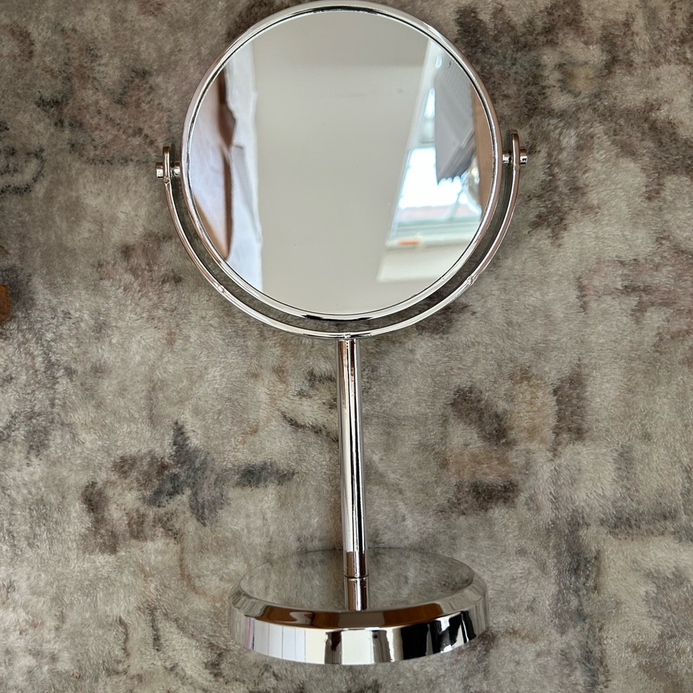 Vanity Mirror